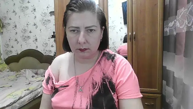 SophieNightAh online show from 12, 11, 2025