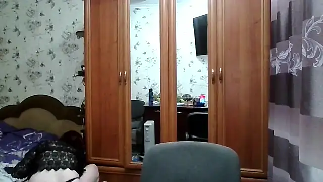 SophieNightAh online show from 8, 2, 2026