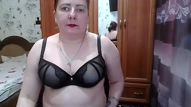 SophieNightAh online show from 25, 2, 2026