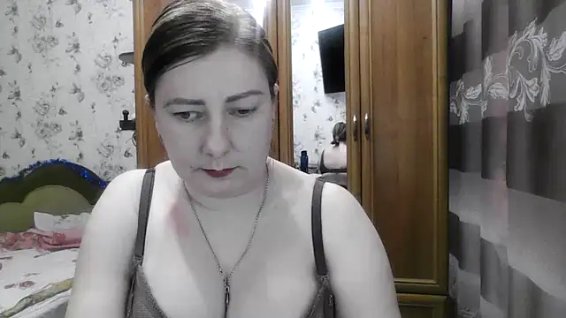 SophieNightAh online show from 11, 1, 2026