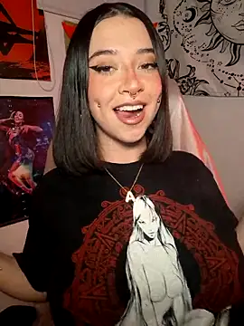 Snapshot of annbones_ch chatting on 11, 10, 2025 annbones ch online show from 11, 10, 2025