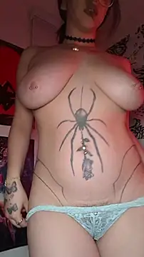 Snapshot of annbones_ch chatting on 13, 11, 2025 annbones ch online show from 13, 11, 2025