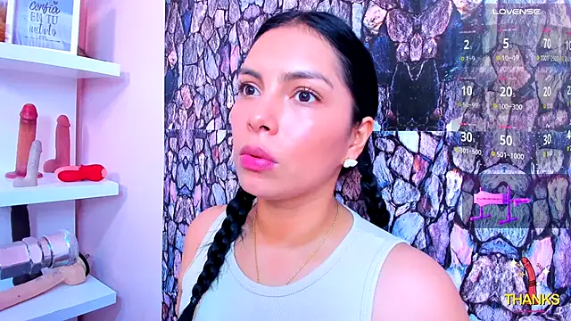 evelinn belen online show from 12, 11, 2025