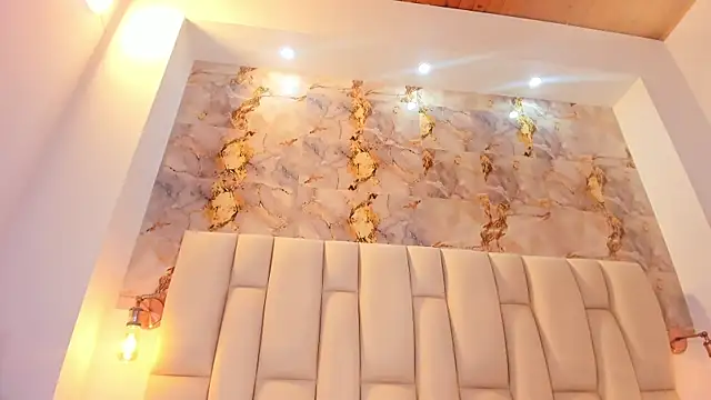 lia mariana online show from 13, 12, 2025