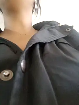 lia mariana online show from 21, 3, 2026