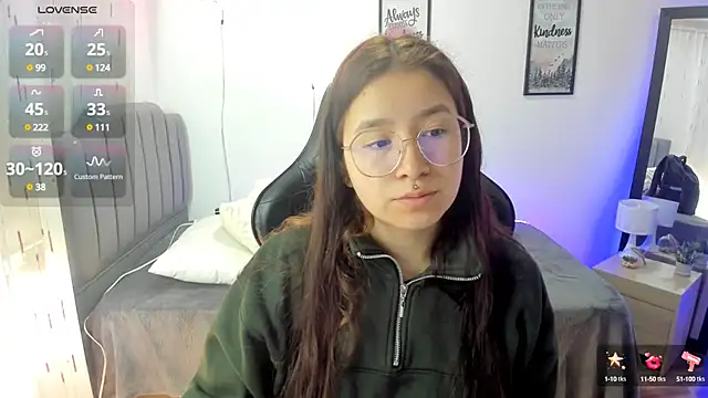 Snapshot of Amy_joones chatting on 15, 3, 2025 Amy joones online show from 15, 3, 2025