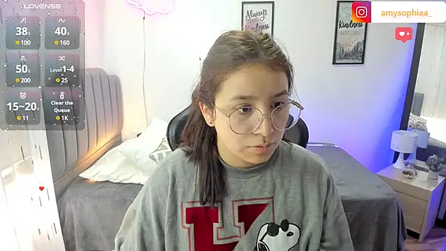 Snapshot of Amy_joones chatting on 18, 3, 2025 Amy joones online show from 18, 3, 2025