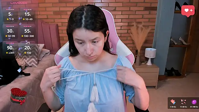 Amy joones online show from 6, 5, 2026