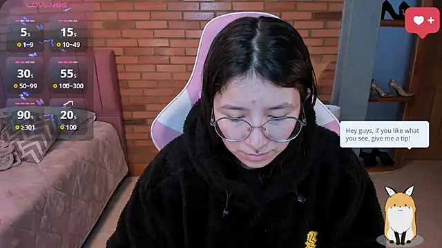 Amy joones online show from 9, 5, 2026
