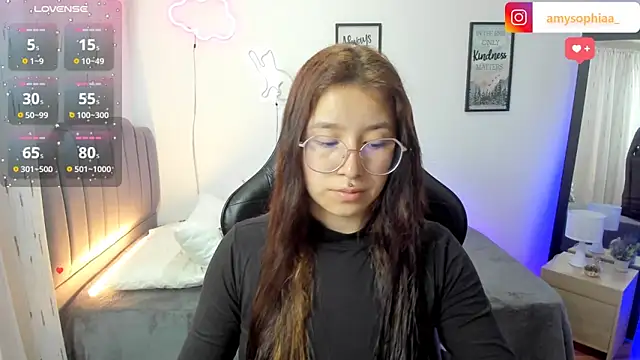 Snapshot of Amy_joones chatting on 22, 3, 2025 Amy joones online show from 22, 3, 2025