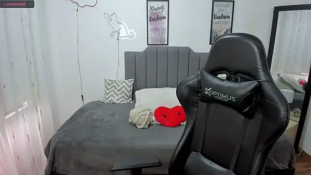 Snapshot of Amy_joones chatting on 19, 9, 2025 Amy joones online show from 19, 9, 2025