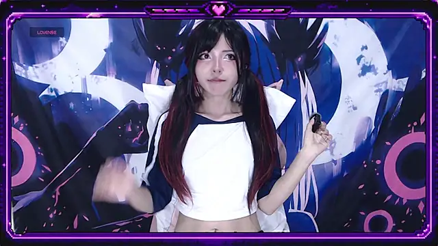 Miahparker online show from 13, 5, 2026