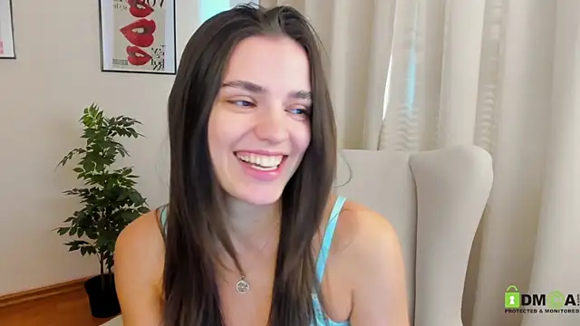 SuzyJamess online show from 14, 3, 2025