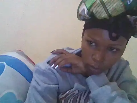 CharlotteDee online show from 25, 10, 2025