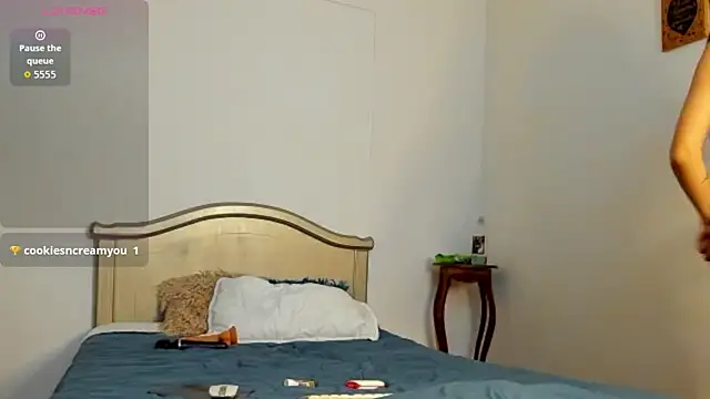 marlynmartinez online show from 10, 10, 2025