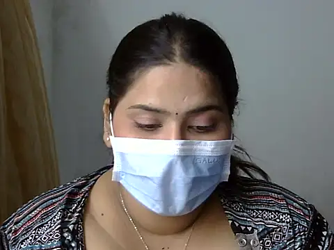 cutelady65 online show from 26, 2, 2026