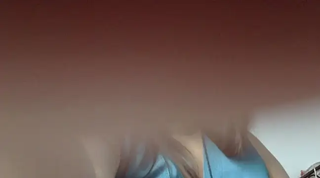 cutelady65 online show from 23, 2, 2025