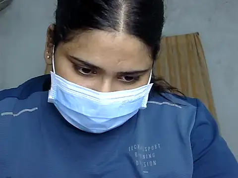 cutelady65 online show from 12, 9, 2025