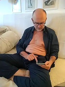 MadProfessor online show from 4, 3, 2025