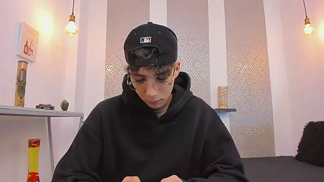 Nikolay Gregori online show from 3, 11, 2025