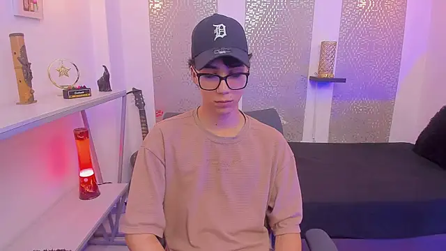 Nikolay Gregori online show from 28, 9, 2025