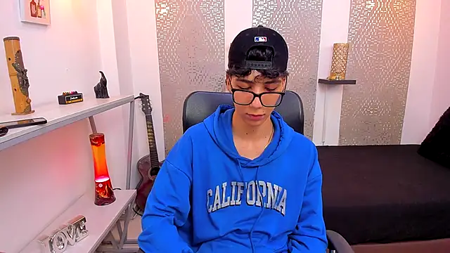 Nikolay Gregori online show from 2, 10, 2025