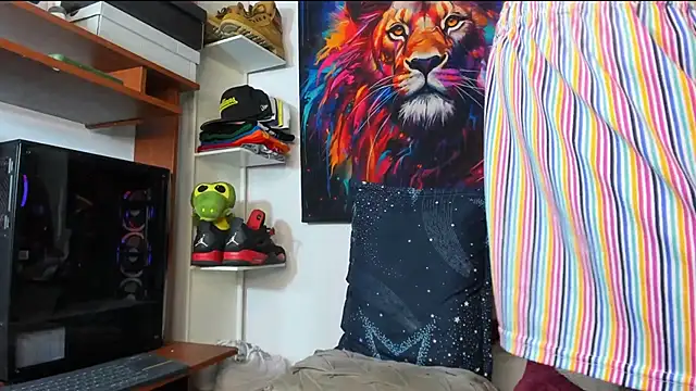 Pantera black 21 online show from 2, 10, 2025