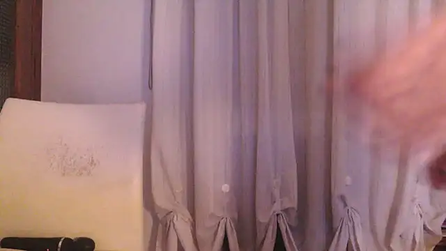 fragrance72 online show from 25, 11, 2025