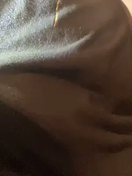 Miguel16i online show from 3, 3, 2025