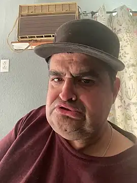 Miguel16i online show from 22, 1, 2025