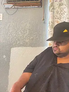 Miguel16i online show from 27, 2, 2025