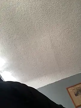 Miguel16i online show from 15, 2, 2025