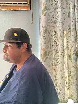 Miguel16i online show from 8, 3, 2025