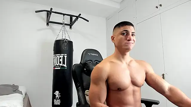 Snapshot of dan01_ chatting on 4, 2, 2026 dan01 online show from 4, 2, 2026