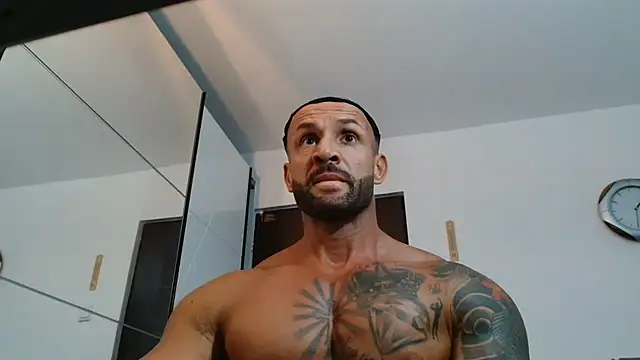 Magnificmuscles89 online show from 16, 6, 2026