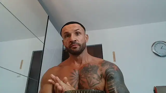 Magnificmuscles89 online show from 30, 6, 2026