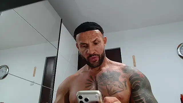 Magnificmuscles89 online show from 9, 5, 2026