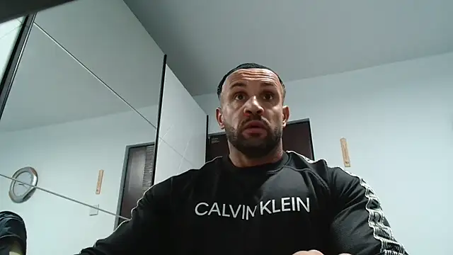 Magnificmuscles89 online show from 23, 4, 2026