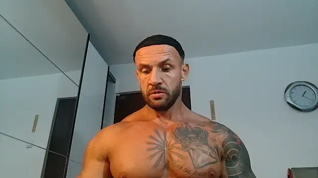 Magnificmuscles89 online show from 13, 7, 2026