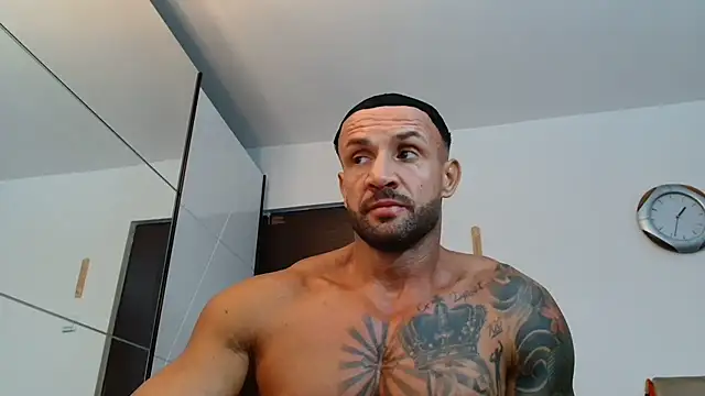 Magnificmuscles89 online show from 11, 7, 2026