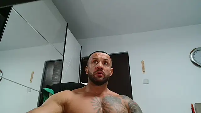 Magnificmuscles89 online show from 24, 3, 2026