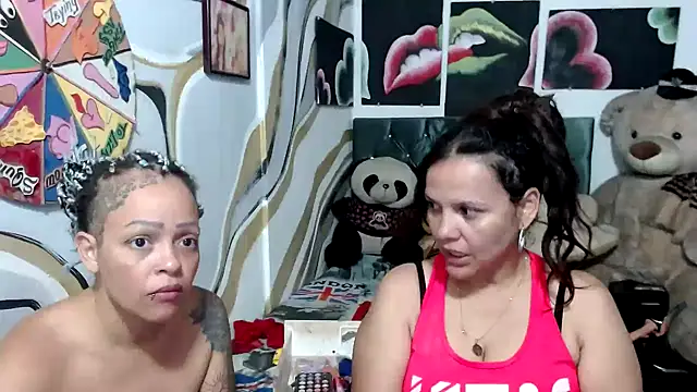 manzanahot9 online show from 2, 10, 2025