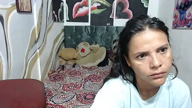 manzanahot9 online show from 26, 3, 2026