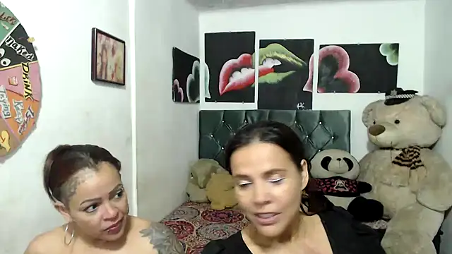 manzanahot9 online show from 11, 3, 2025