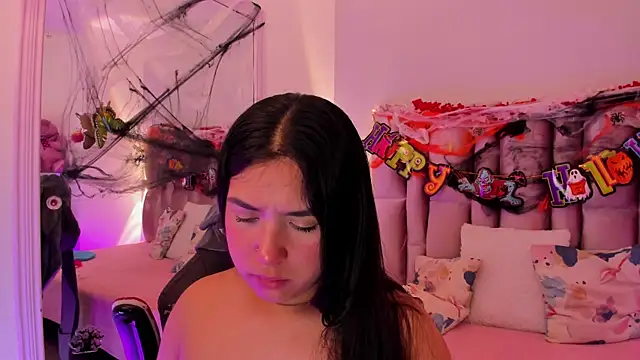 Snapshot of NikyBrookss chatting on 16, 10, 2025 NikyBrookss online show from 16, 10, 2025