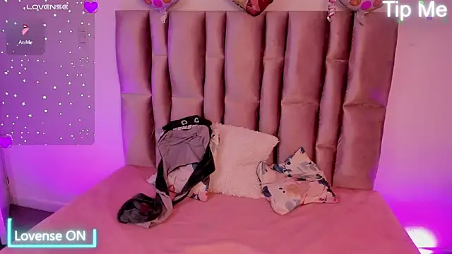 NikyBrookss online show from 10, 4, 2026