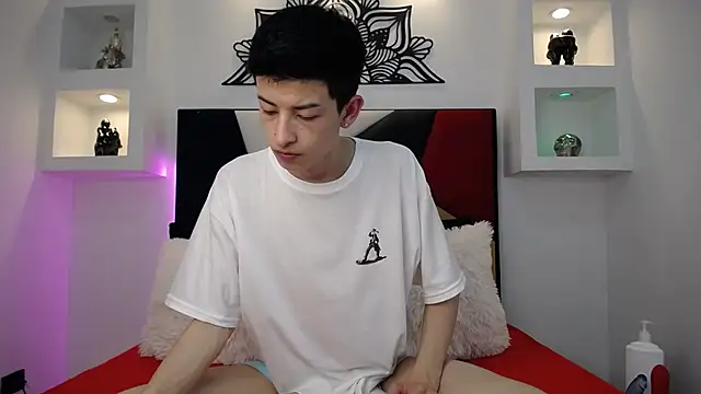 MaikCarver online show from 4, 2, 2025