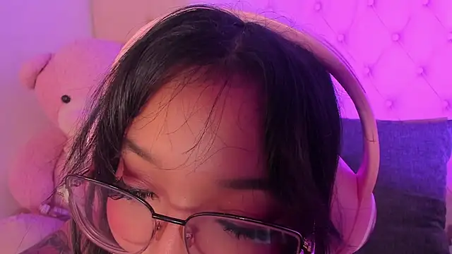 kitty roouse online show from 13, 3, 2026