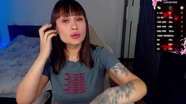 Cutie-Melanie online show from 10, 1, 2026