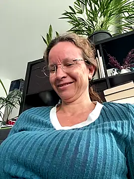 AnnikaRose online show from 24, 9, 2025